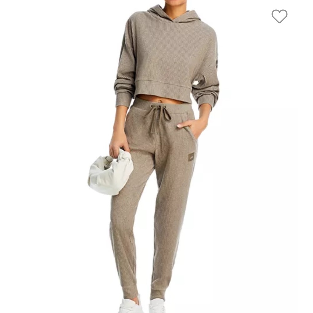 Alo Yoga Muse Rib-Knit Sweatshirt & Pants Olive Tree size XS